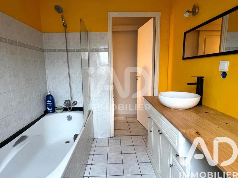 Maison - 85 m² - 4 pièces