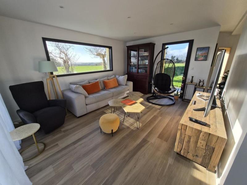 Maison - 151 m² - 7 pièces