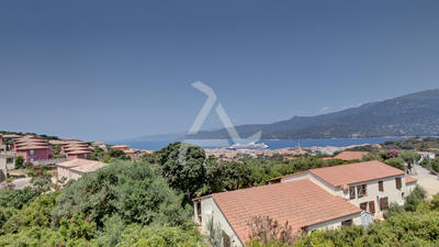 Appartement - 91 m² - 4 pièces