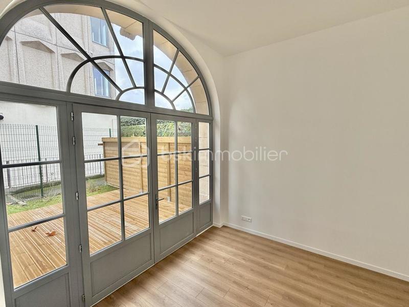 Appartement - 77 m² - 3 pièces