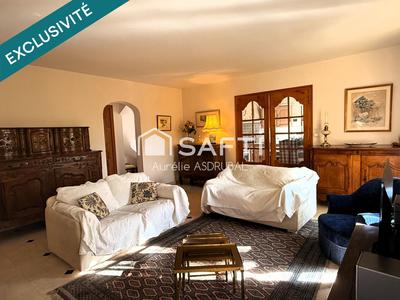 Maison - 161 m² - 6 pièces