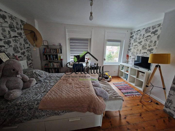 Maison - 178 m² - 7 pièces