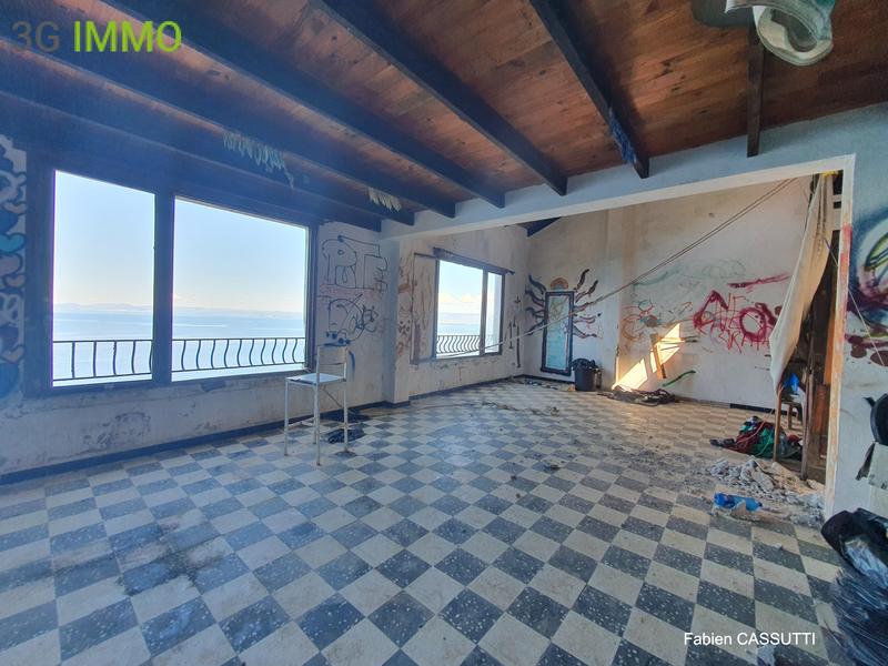 Villa - 279 m² - 11 pièces