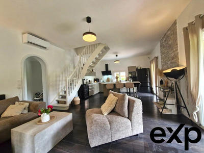 Maison - 74 m² - 4 pièces