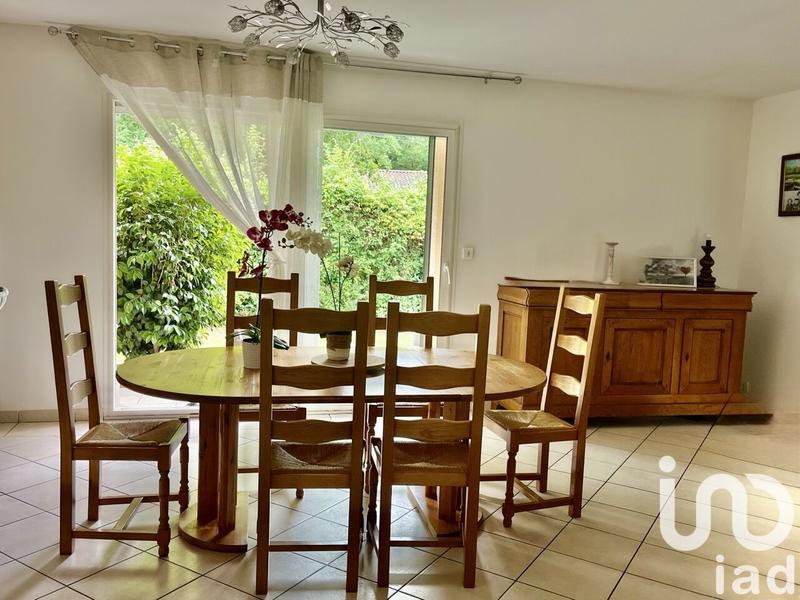 Maison - 142 m² - 5 pièces