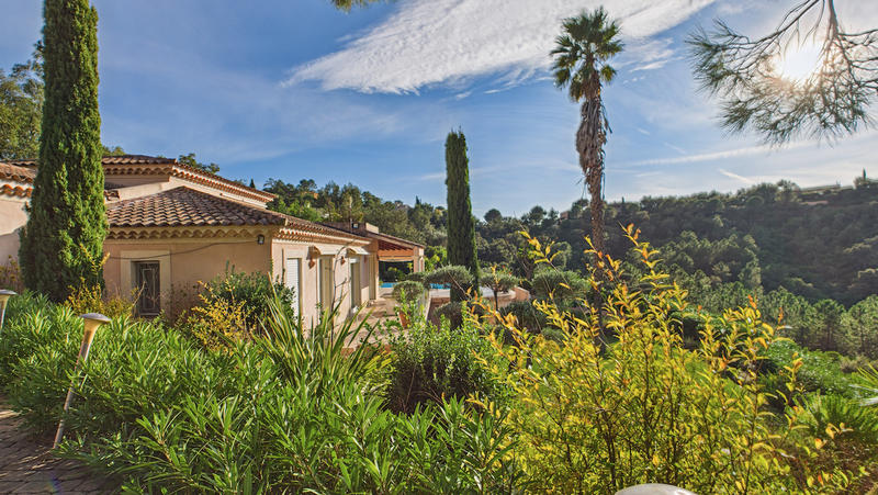 Appartement - 150 m² - 5 pièces