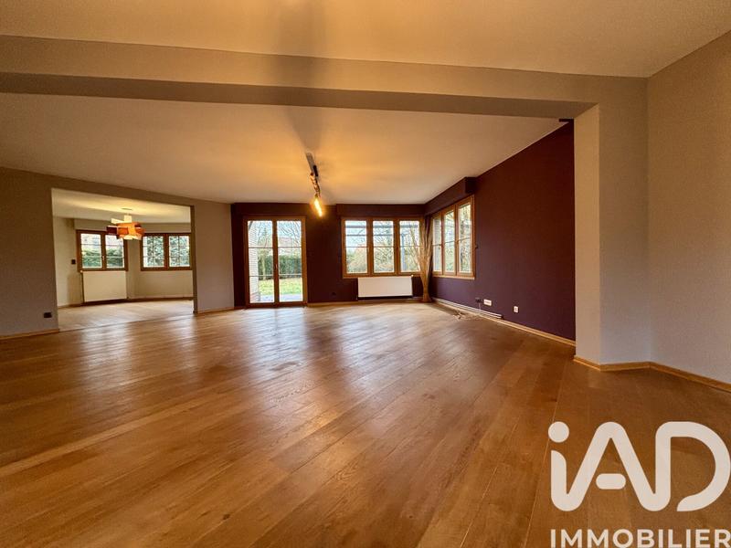Maison - 313 m² - 7 pièces