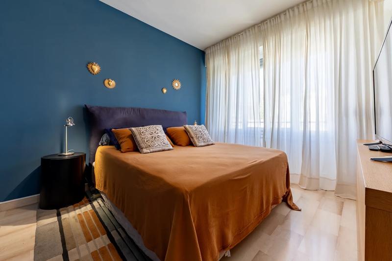 Appartement - 100 m² - 4 pièces