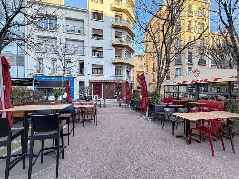 Fonds de commerce - Hôtellerie / Restauration - 90 m²