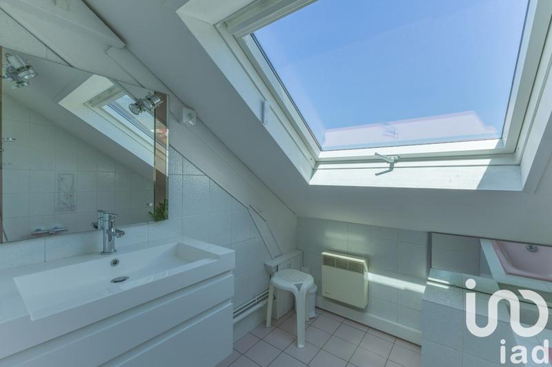 Maison - 267 m² - 6 pièces