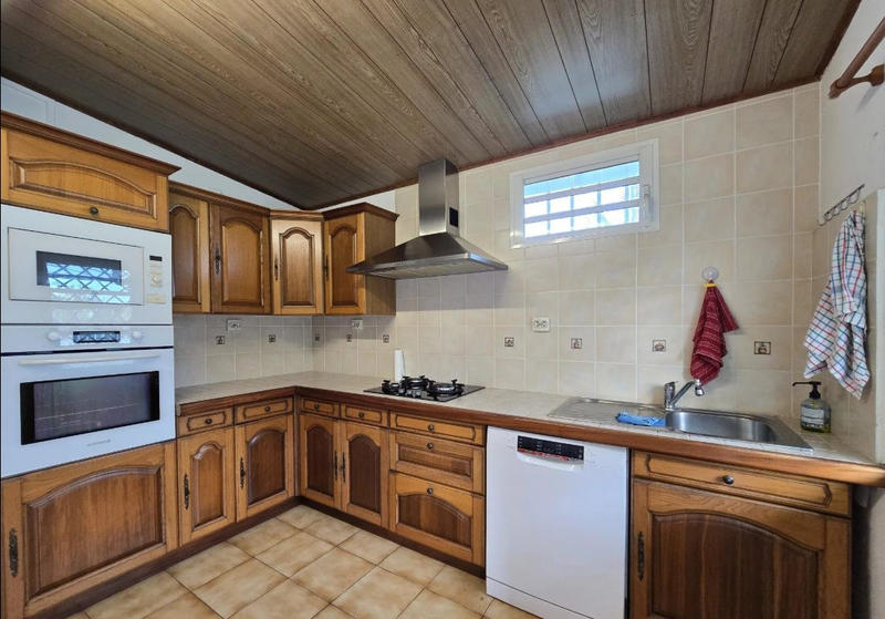 Maison - 160 m² - 8 pièces