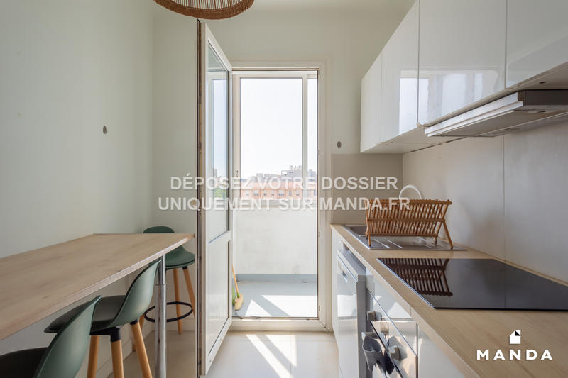 Chambre - 11 m² - 4 pièces