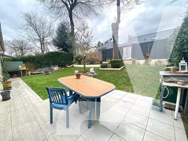 Maison - 138 m² - 7 pièces