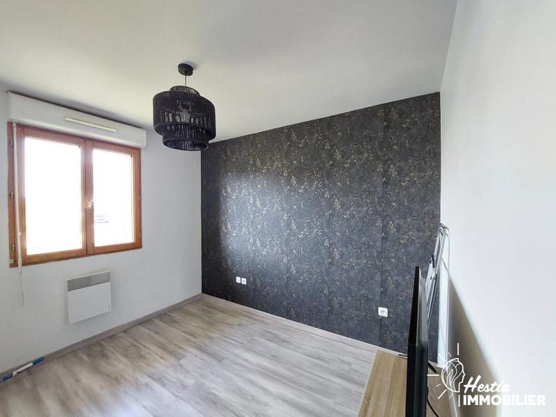 Maison - 85 m² - 5 pièces