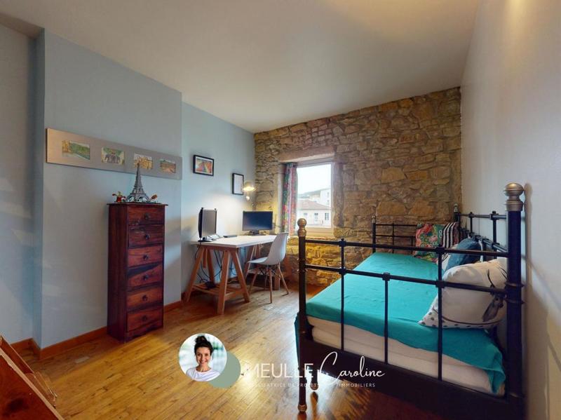 Appartement - 96 m² - 4 pièces