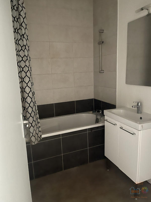 Appartement - 57 m² - 3 pièces