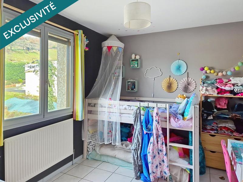 Maison - 196 m² - 7 pièces