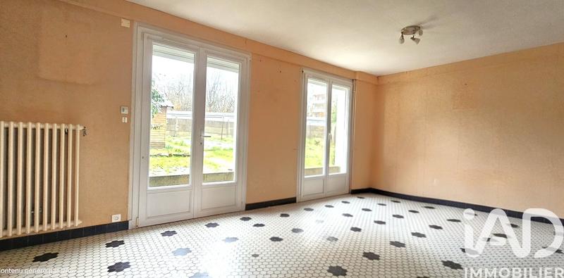 Maison - 85 m² - 5 pièces