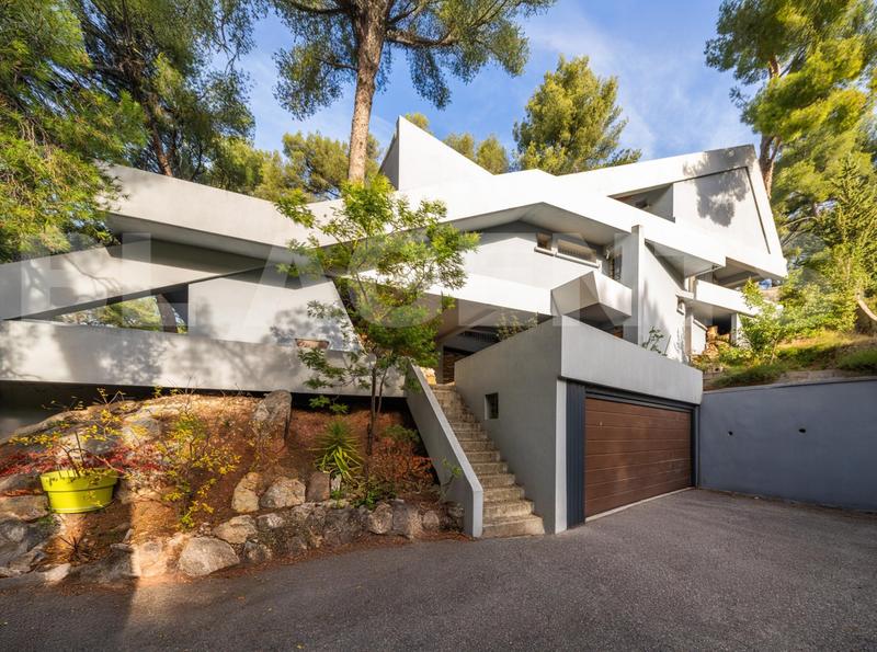 Maison d'architecte - 156 m² - 6 pièces