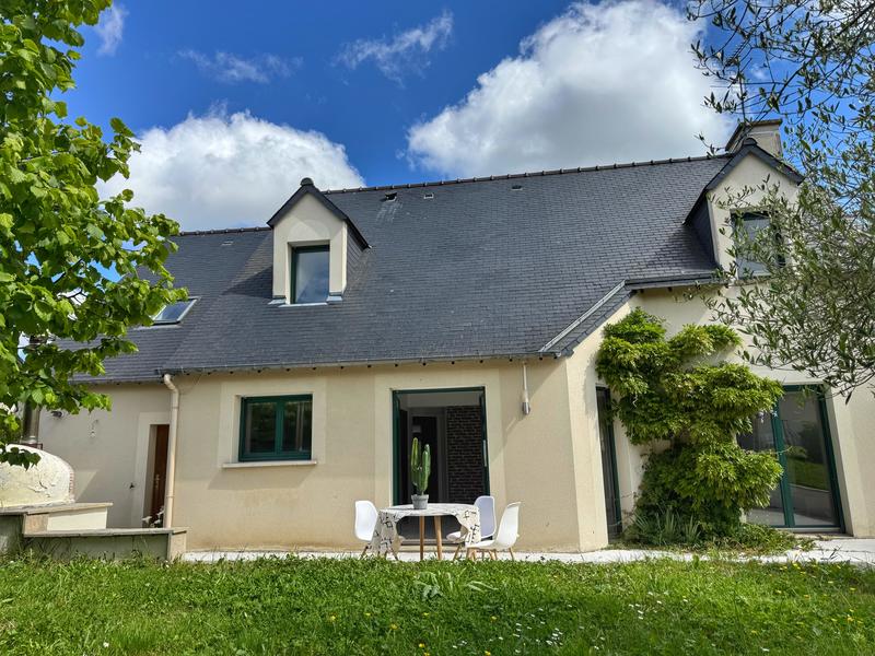 Maison - 135 m² - 6 pièces