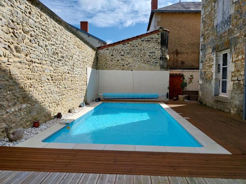 Maison de ville - 128 m² - 4 pièces