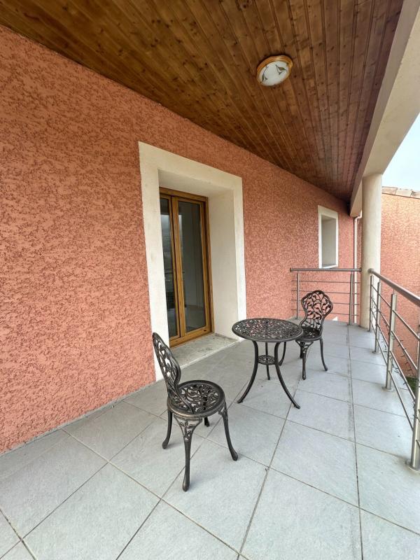 Maison - 147 m² - 6 pièces