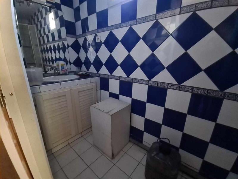 Immeuble - 184 m² - 6 pièces