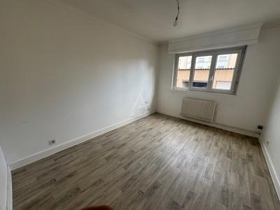 Appartement - 79 m² - 5 pièces