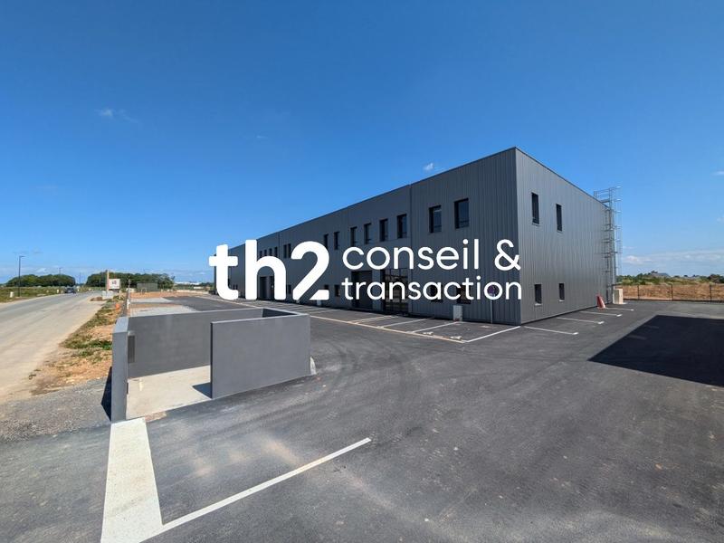 Local d'activités - 1 606 m²