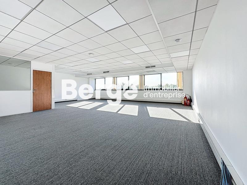 Bureau - 282 m²