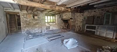 Maison - 250 m² - 5 pièces