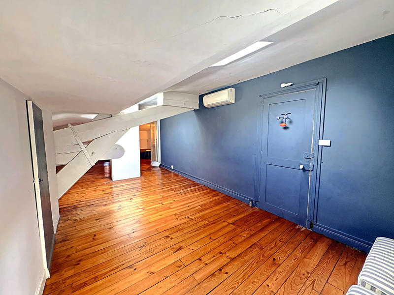 Appartement - 100 m² - 4 pièces