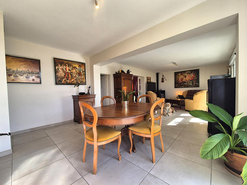 Maison - 167 m² - 5 pièces