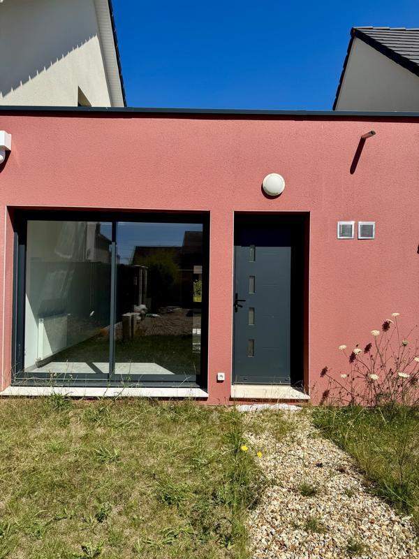 Maison traditionnelle - 76 m² - 4 pièces