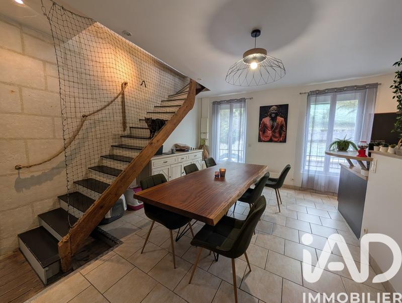 Appartement - 98 m² - 6 pièces