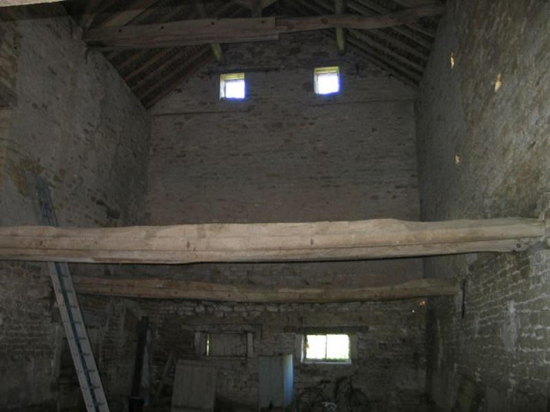 Maison - 200 m² - 1 pièce