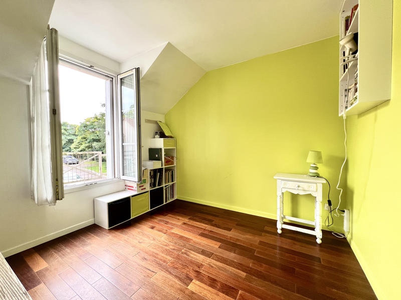 Maison - 89 m² - 5 pièces