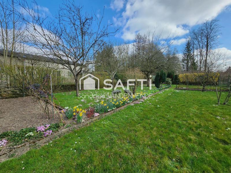 Maison - 260 m² - 10 pièces