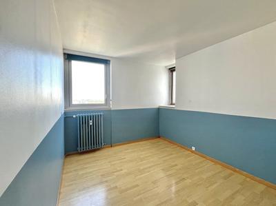 Appartement - 76 m² - 4 pièces