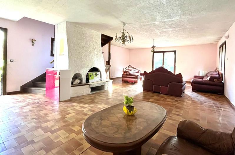 Maison - 128 m² - 5 pièces