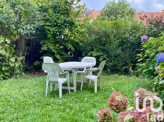 Maison - 169 m² - 8 pièces