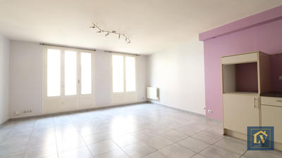 Maison de village - 65 m² - 3 pièces