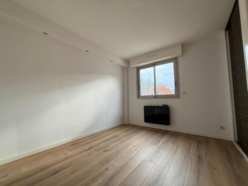 Appartement - 75 m² - 2 pièces