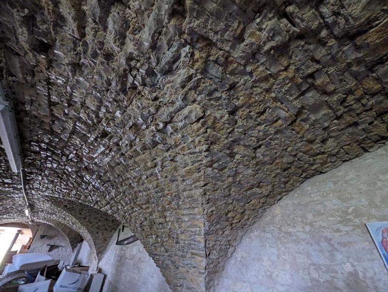 Château - 1 400 m² - 23 pièces