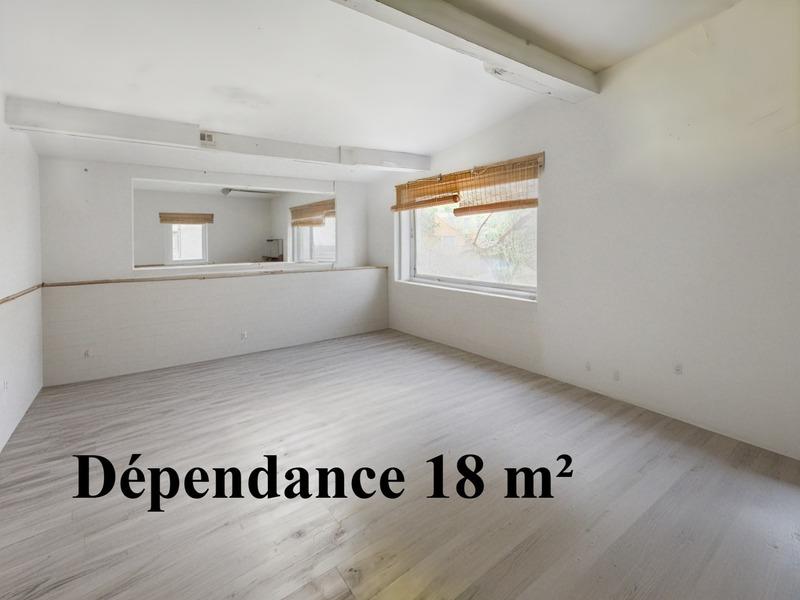 Maison en pierre - 241 m² - 9 pièces