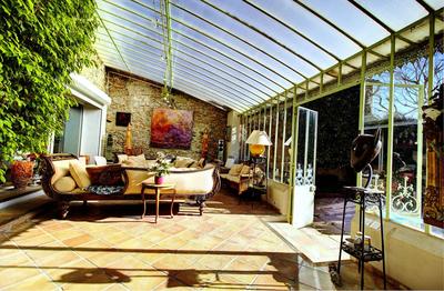 Maison - 300 m² - 9 pièces