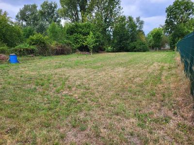 Terrain constructible - 955 m²