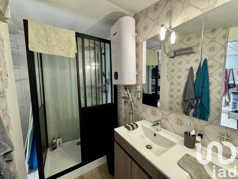 Maison - 227 m² - 7 pièces