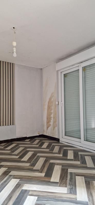 Maison - 96 m² - 6 pièces