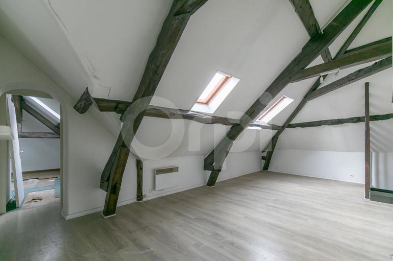 Immeuble - 216 m² - 5 pièces